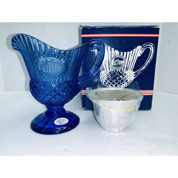 Avon Fostoria Blue The Mount Vernon Sauce Pitcher Candle Holder w Scented Candle - Picture 1 of 12